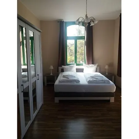1 In An Art Nouveau
